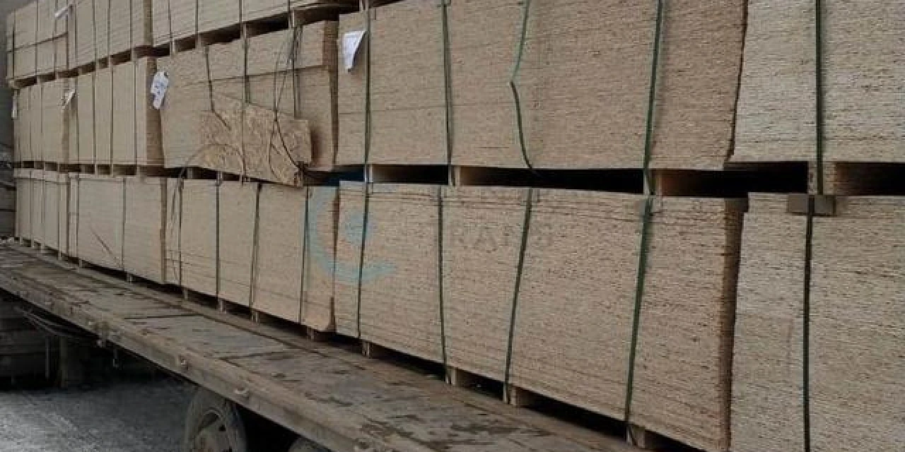 Перевозка фанеры 20 тонн из Екатеринбурга до Полевского тракта