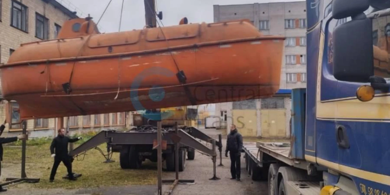 Доставка транспортной шлюпки в Петрозаводск