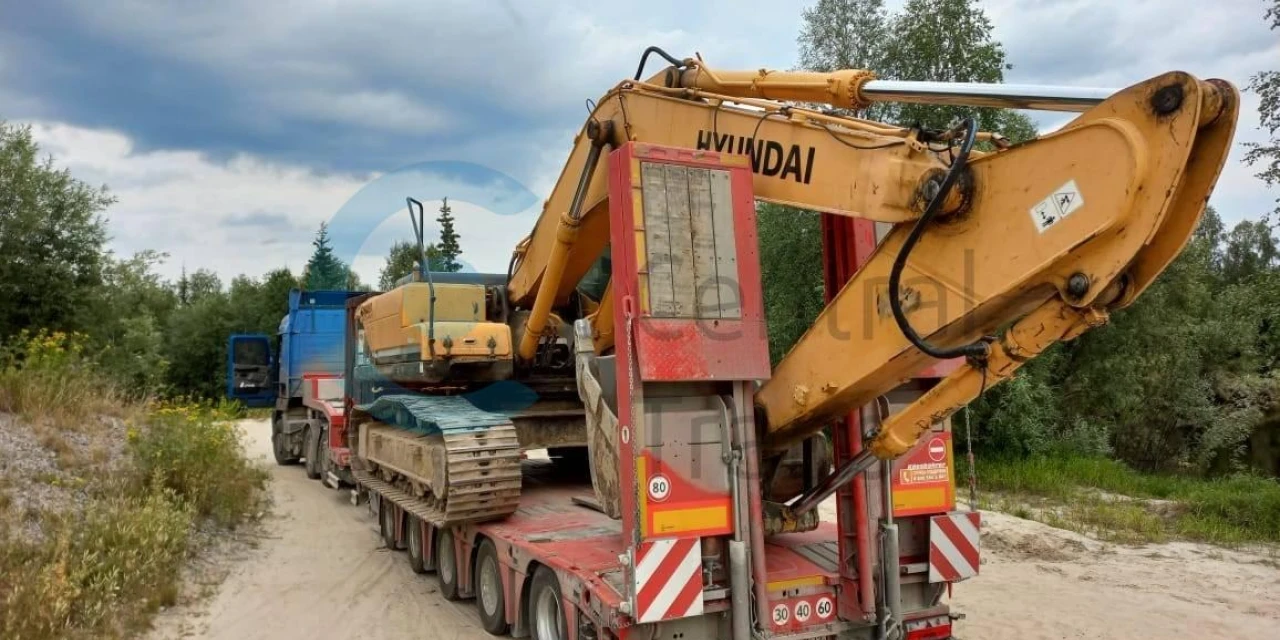 Перевозка экскаватора из Сургута  в Екатеринбург