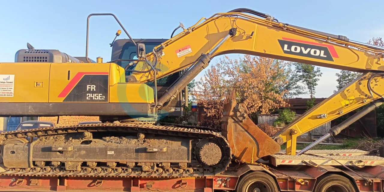 Перевозка экскаватора LOVOL FR245E2 из Новоалтайска в Новосибирск
