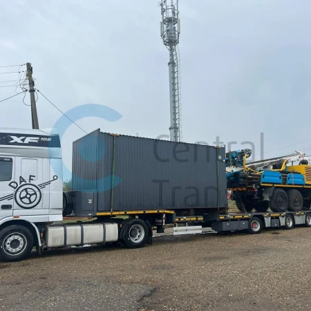 Буровая установка УРБ-51 и оборудование доставлены из Краснодарского края в Ленинградскую область