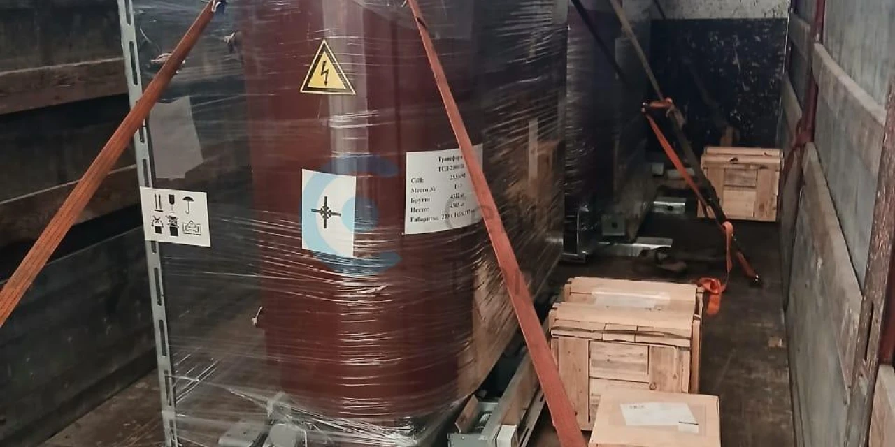 Трансформатор ТСД-2000 доставлен из Екатеринбурга в Тюмень
