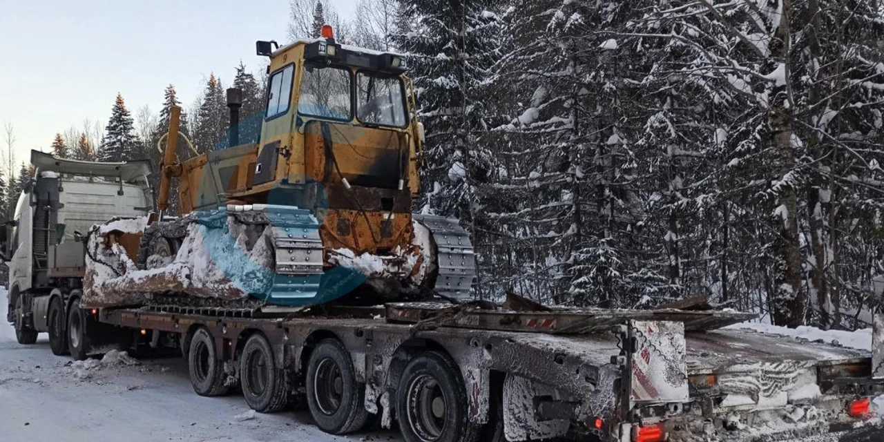 Перевозка бульдозера ЧТЗ на трале по направлению Екатеринбург - Уфа