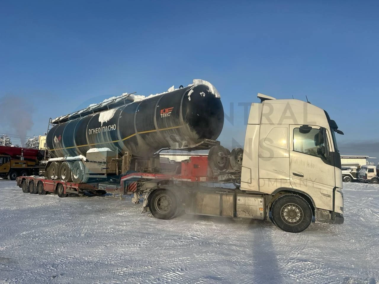 Перевозка полуприцепа битумовоз Foxtank на трале по направлению Новосибирск - Красноярск