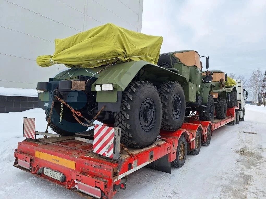 Военная техника 2Б17М перевезена из Перми в Иркутск