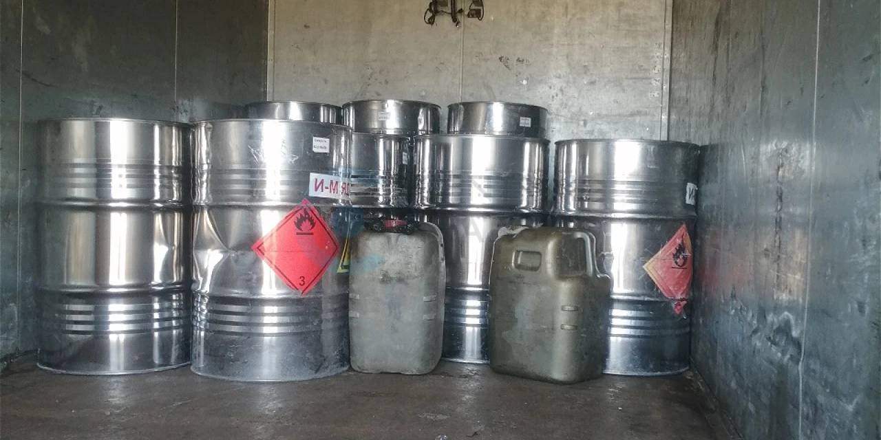 Жидкость «И-М» перевезена по маршруту Екатеринбург — Кемерово — Екатеринбург