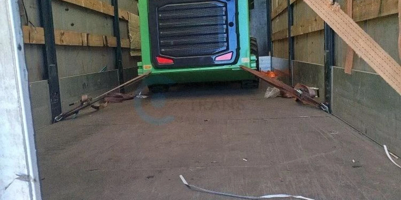 Перевозка мини-погрузчика ESR740RU Санкт-Петербург — Москва