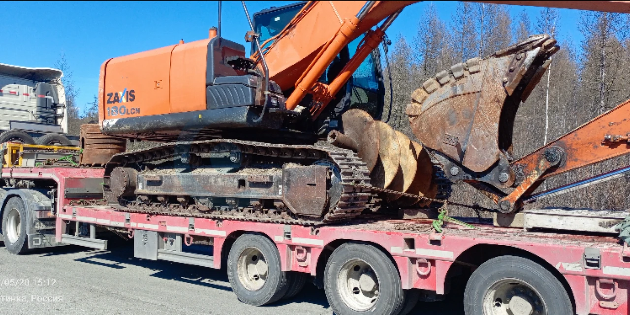 Перевозка экскаватора Hitachi Zaxis 18 LCN из Золотинки в Биробиджан