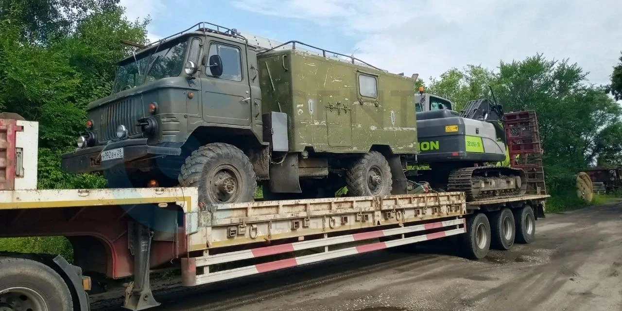 Перевозка экскаватора Zoomlion ZE135 и автомобиля ГАЗ-66 из Свободного по Амурской области